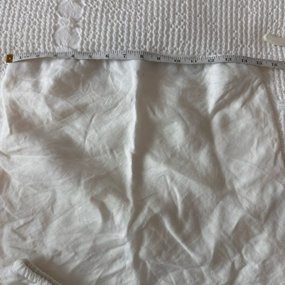 Reformation Linen Set - Picture 8 of 10